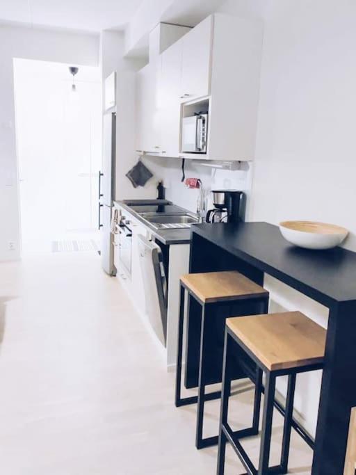 וואנטאה New Apartment Pearl Near Airport מראה חיצוני תמונה